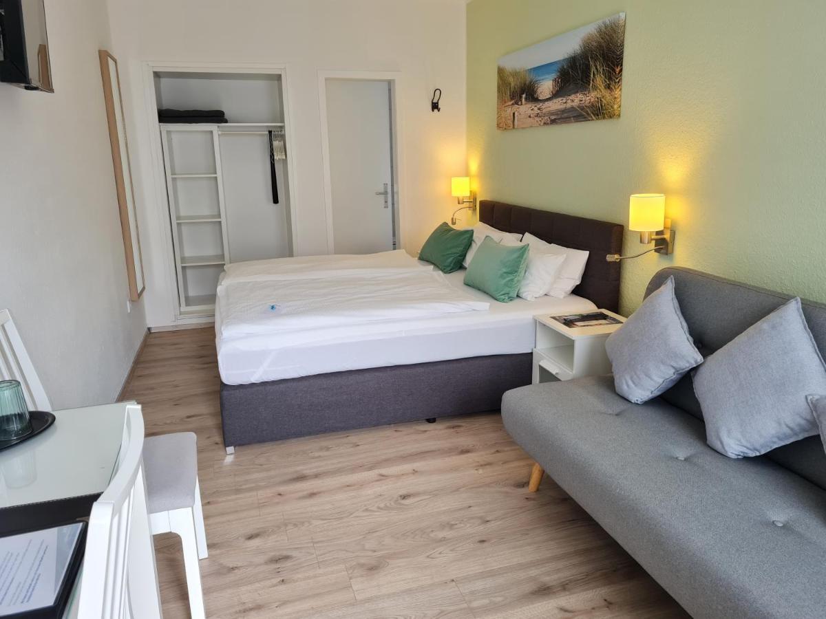 Hotel Herrenhof Lubeck Bagian luar foto