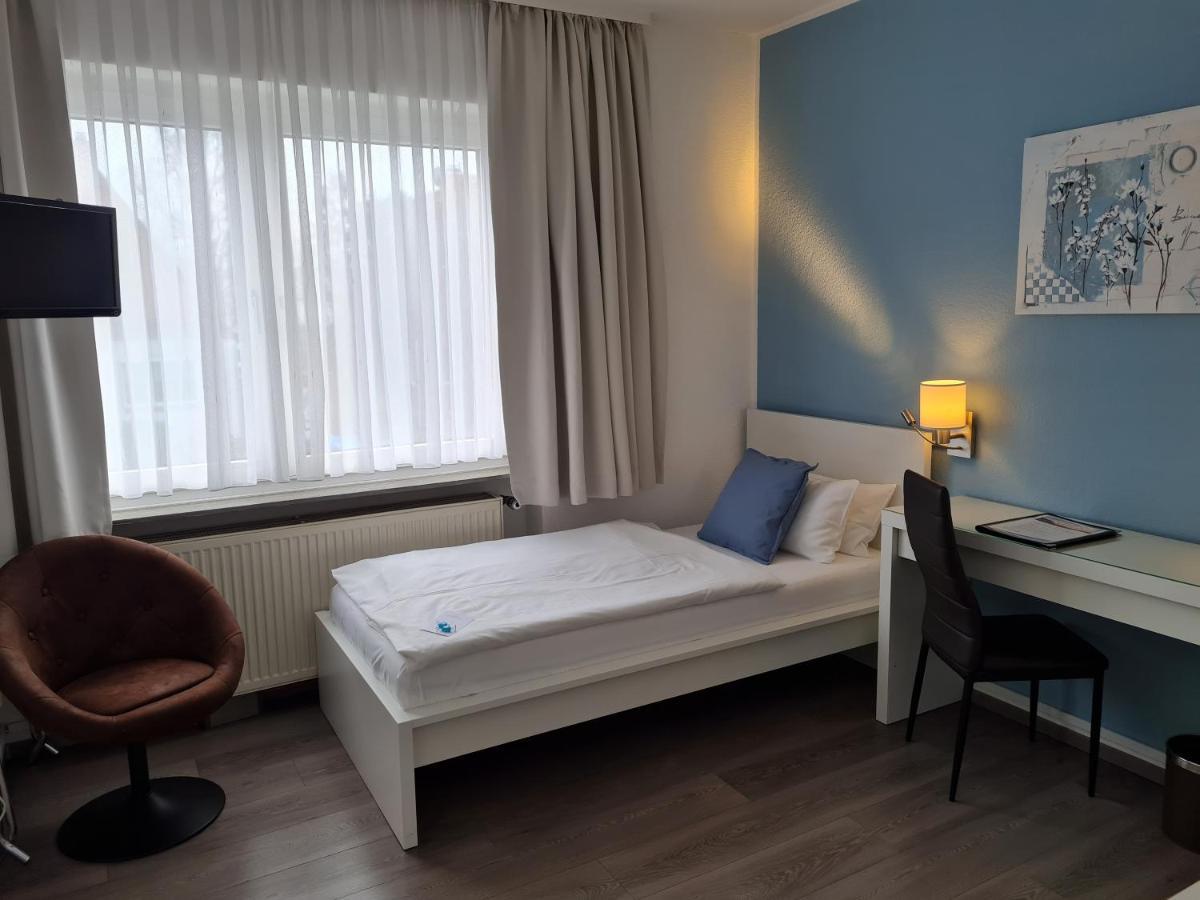 Hotel Herrenhof Lubeck Bagian luar foto